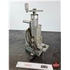 Image 6 : Model 3550 Electromagnetic Holding Fixture