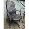 Image 2 : Assorted Office Chairs, Tables & Bench