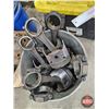 Image 8 : GM 427ci : V8 Engine Block, Stand & Rebuild Parts