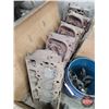 Image 9 : GM 427ci : V8 Engine Block, Stand & Rebuild Parts