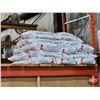 Image 1 : Lot of Supreme All Purpose Absorbent Floor Dry (20 Bags)