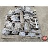 Image 2 : Assorted Heavy-Duty Truck Alternators & Starters
