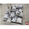 Image 4 : Assorted Heavy-Duty Truck Alternators & Starters