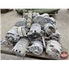 Image 5 : Assorted Heavy-Duty Truck Alternators & Starters
