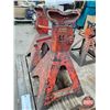 Image 8 : Assorted Heavy-Duty Jack Stands (9)