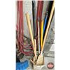 Image 6 : Shovels & Brooms