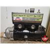 Image 2 : Yoo Sung Twin-Cylinder Air Compressor Type 7138