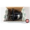 Image 11 : Assorted Spicer Axle & Drivetrain Parts