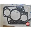 Image 6 : Assorted Transmission Gaskets, Seals and Parts