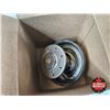 Image 11 : Assorted International Truck Parts & Belt Tensioners