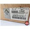Image 6 : International Truck Covers, Arm Assembly & Assorted Parts