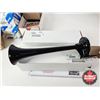 Image 8 : International Injector Kits, Truck Horns & Assorted Parts