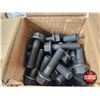 Image 9 : International Truck Nuts, Bolts, Washers & Light