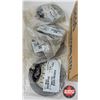 Image 10 : Assorted Mack Truck Gaskets, Seals & Parts
