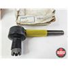 Image 8 : Assorted Truck Tie Rod Ends