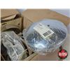 Image 5 : Chrome Truck Hubcaps & Lug Nut Covers