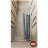 Image 17 : Assorted Heavy-Duty Studs