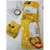 Image 6 : Assorted CAT Seals, Gaskets & Parts