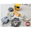 Image 8 : Assorted CAT Gaskets, Seals & Engine Parts