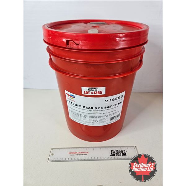 New Total Traxium Gear 8 FE SAE 40, 19 L