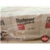 Image 2 : Fleetguard Fuel & Lube Filters (17)