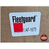 Image 3 : Fleetguard AF1675 Air Filters, 4 Pieces