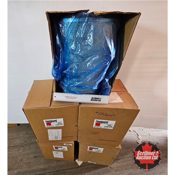 Fleetguard AF928M Air Filters