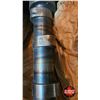 Image 3 : International Engine Overhaul Parts and Camshaft
