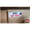 Image 6 : Fleetguard Air Filters, 4 Boxes