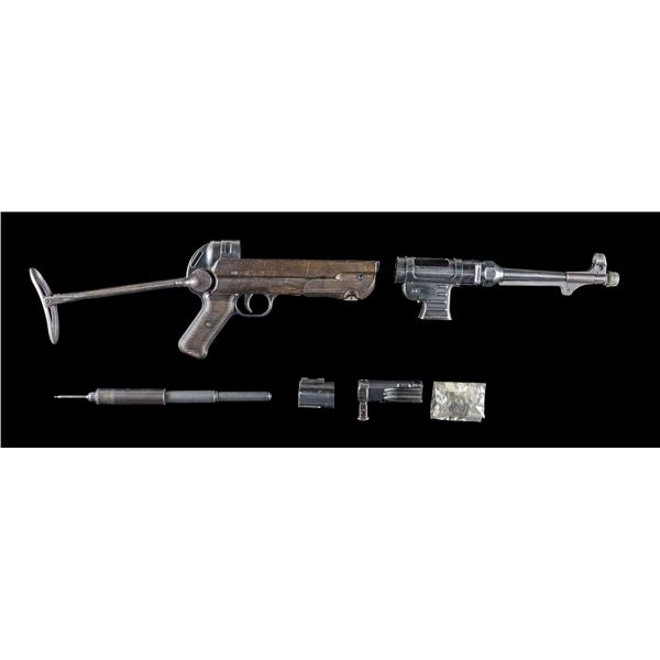 MATCHING NUMBERED GERMAN MP40 PARTS KIT.
