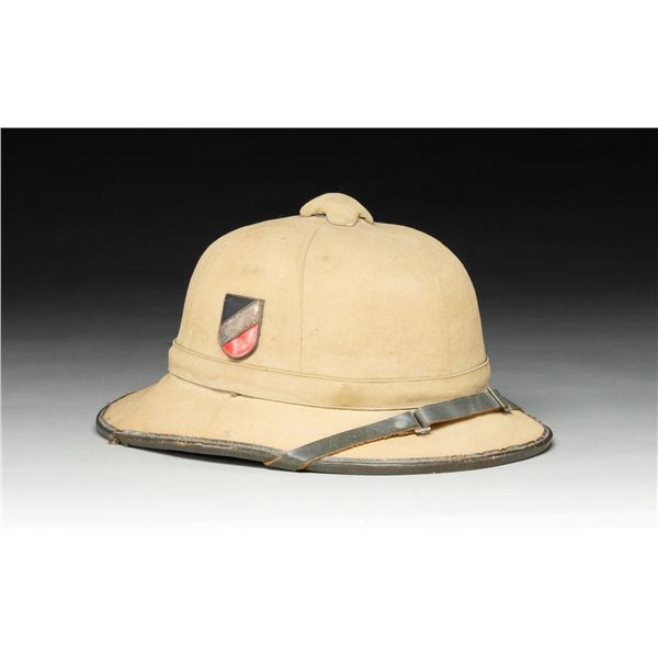 WWII GERMAN1ST MODEL AFRIKA KORPS PITH HELMET.
