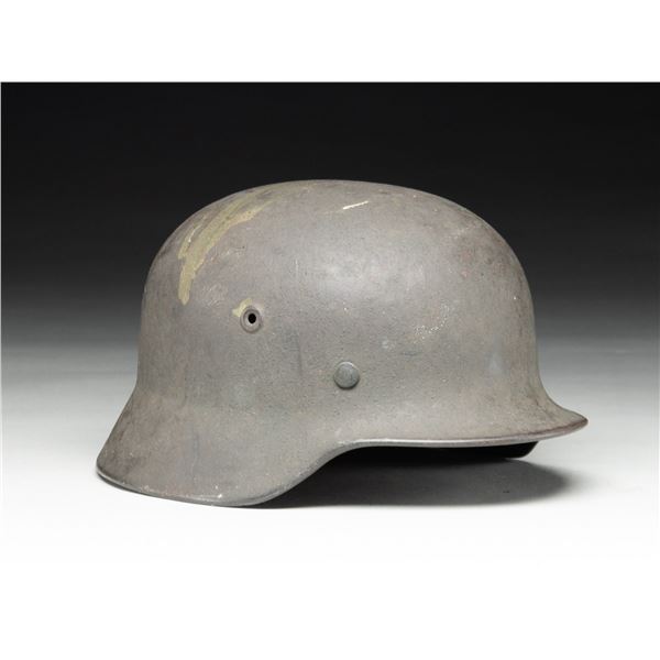 WWII GERMAN M1940 HELMET.