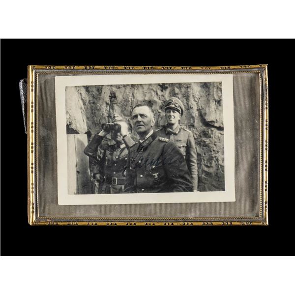 SIGNED PHOTOGRAPH OF WWII GERMAN FIELD MARSHAL