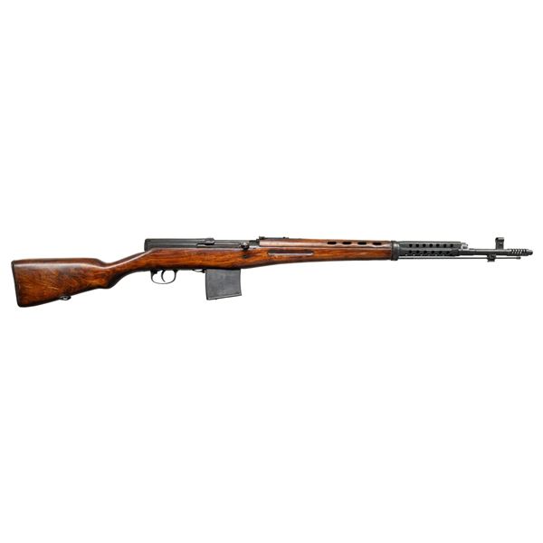SOVIET WW2 SVT-40 SEMI AUTO RIFLE.