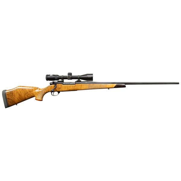 WEATHERBY MARK V DELUXE BOLT ACTION RIFLE.