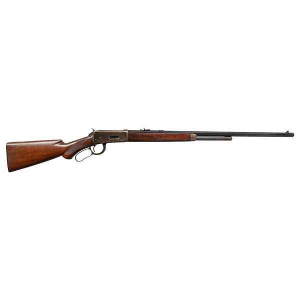 MODEL 94 WINCHESTER SEMI-DELUXE RIFLE IN 32 WS.