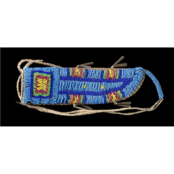 FINE DECORATIVE INDIAN BEADED KNIFE SHEATH.