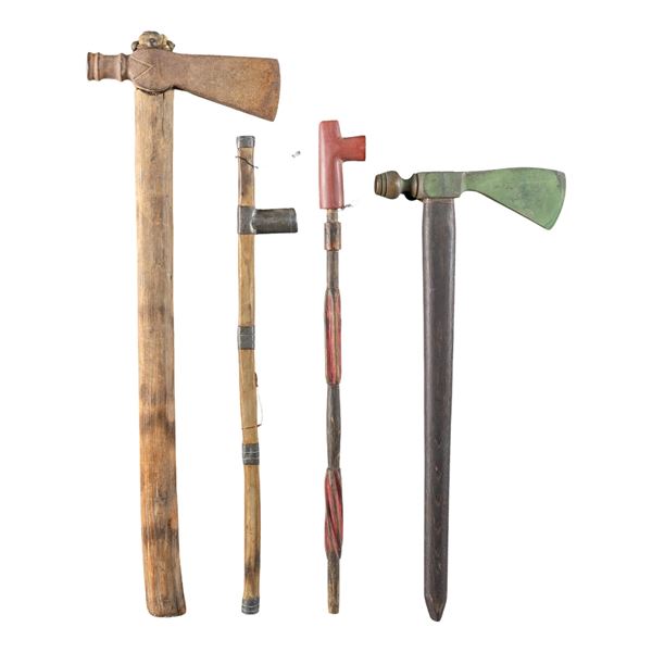 PLAINS STYLE NATIVE AMERICAN BOW & ARROWS.