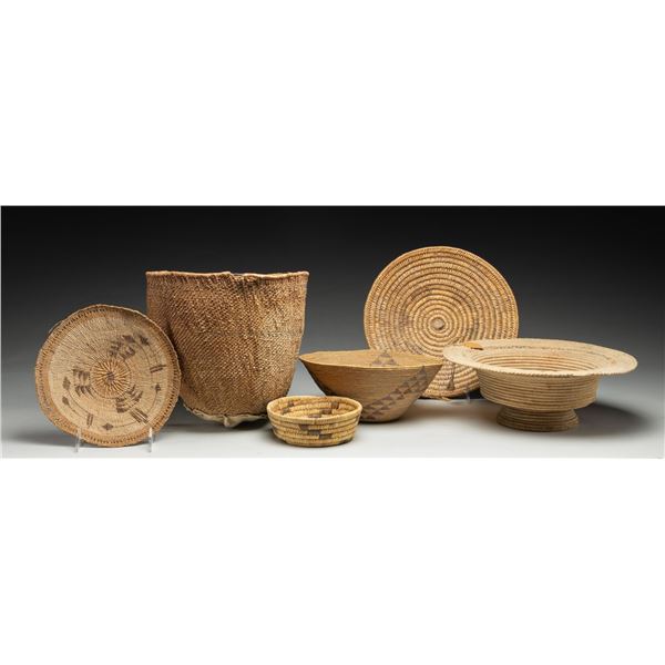 SIX VINTAGE NATIVE AMERICAN BASKETS.