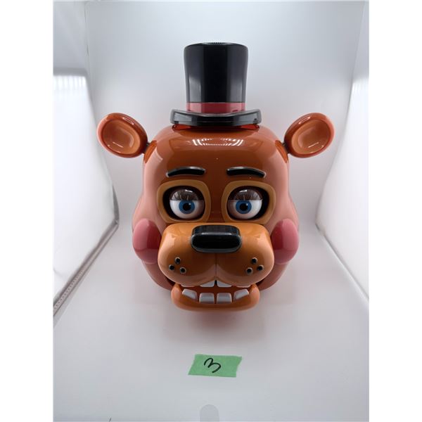 FIGHT NIGHTS AT FREDDYS ( FNAF )