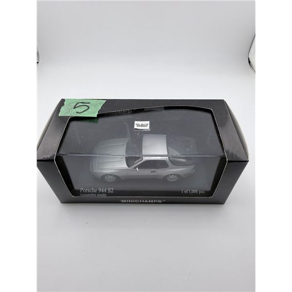 MINICHAMPS PORSCHE 944 S2 DIECAST MODEL CAR