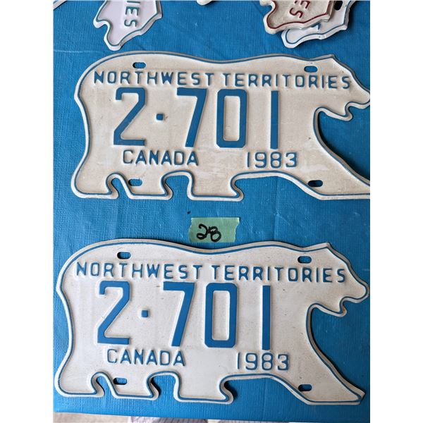 NORTHWEST TERRITORIES 1983 2 LICENSE PLATE PAIR