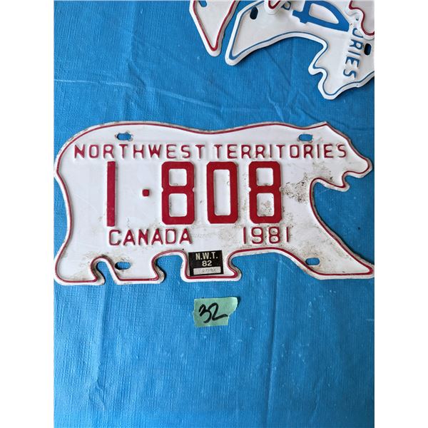 1981 NORTHWEST TERRITORIES LICENSE PLATE