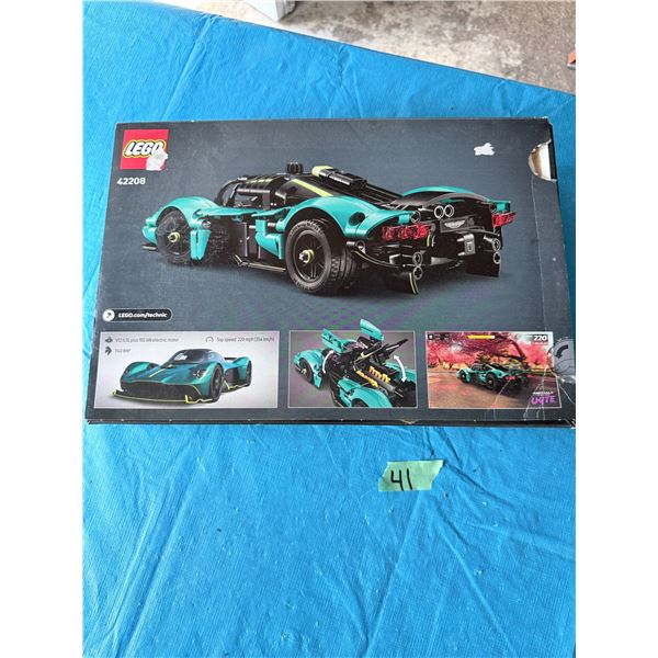 LEGO TECHNIC 42208 ASSEMBLED SPORTS CAR MODEL LEGO BUILDING SET