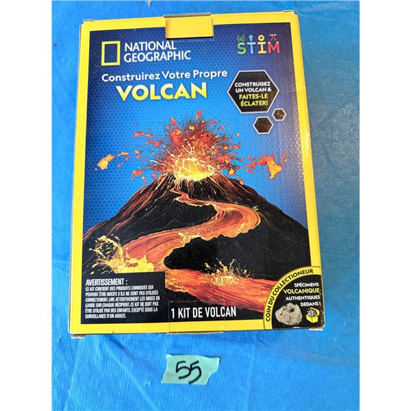 NATIONAL GEOGRAPHIC VOLCANO SCIENCE KIT