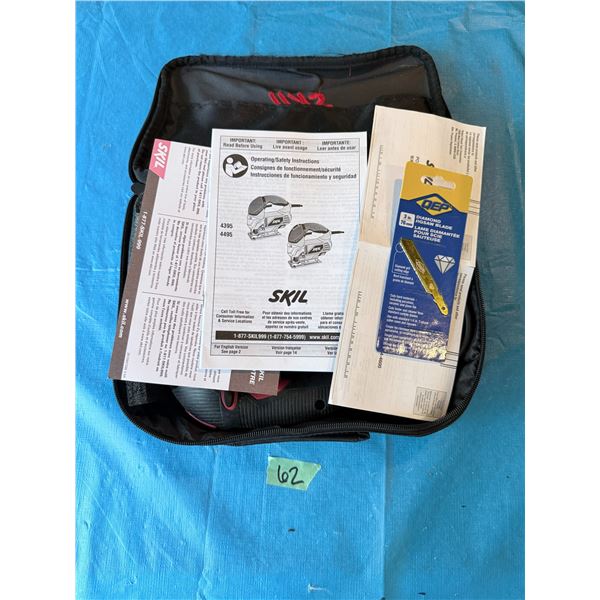 SKIL 4495 CORDED JIGSAW WITH SOFT CASE AND BLADE PACKAGING TOOL KIT