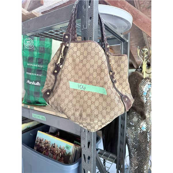 AUTHENTIC GUCCI DESIGNER HANDBAG