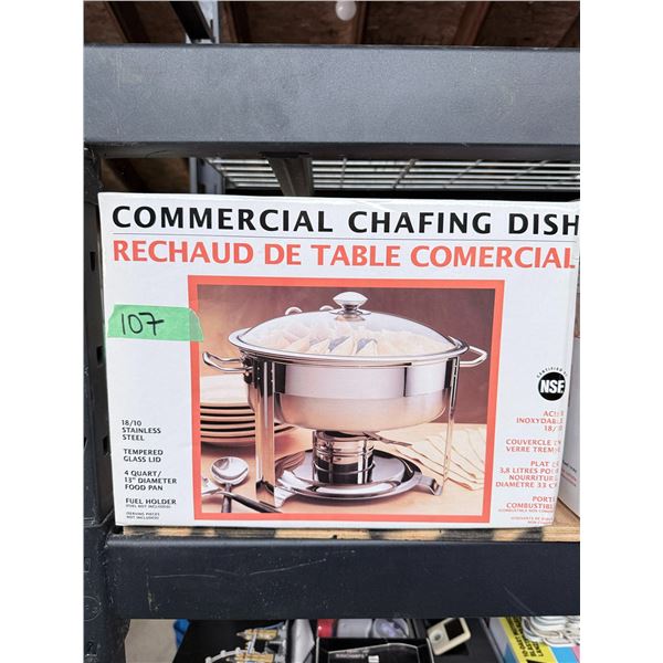 STAINLESS STEEL CHAFING DISH 18/10 STAINLESS STEEL WITH TEMPERED GLASS LID AND FUEL HOLDER