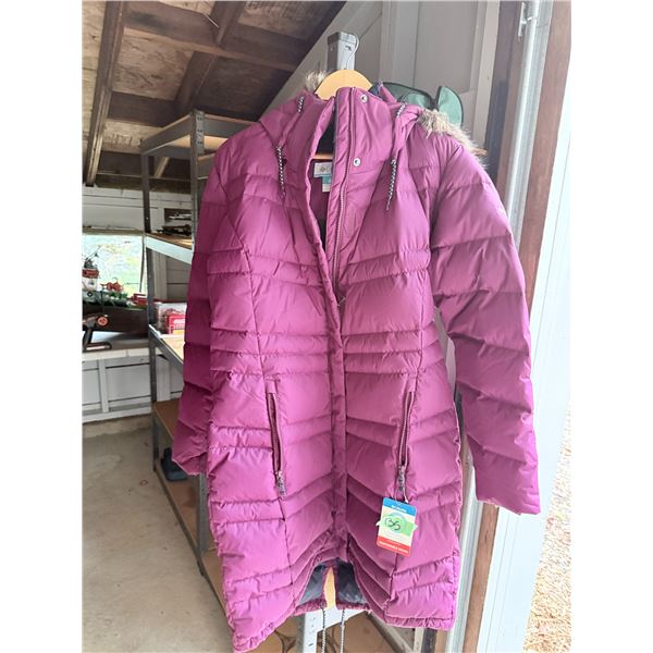 COLUMBIA PINK PUFFER COAT WITH FUR-TRIMMED HOOD BRAND NEW