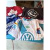 Image 1 : MIXED LOT SPORTS JERSEYS AND FAN SHIRTS